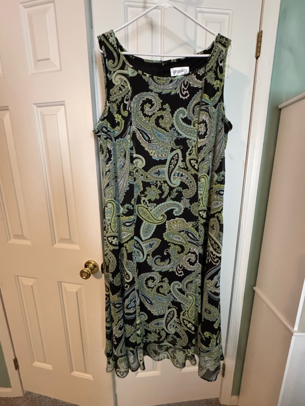 Studio I Black Paisley Maxi with Lime Knit Cardigan - Picture 6 of 8